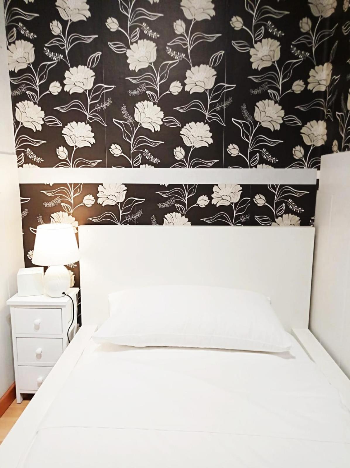 Casa de hóspedes Single For One Person Only Central Location